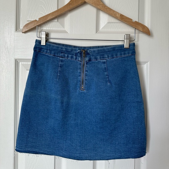 Mini Jeans Denim Skirt Forever 21 Size Medium NWT - Picture 3 of 9